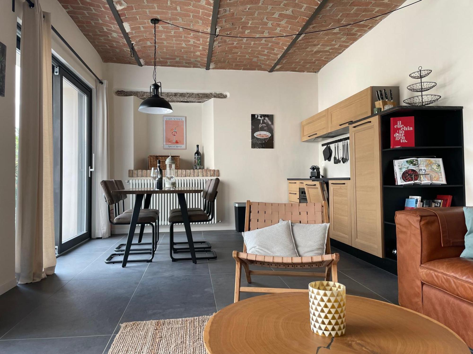 Tenuta Dei Vicini - Luxury Apartments San Marzano Oliveto Eksteriør bilde
